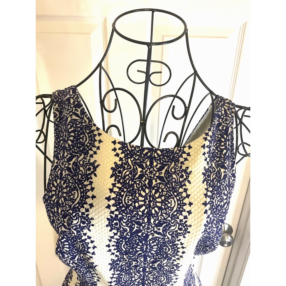 The Limited Women's Navy White Embroidered Sleeveless Belted Dress Size XS/S - Picture 8 of 12